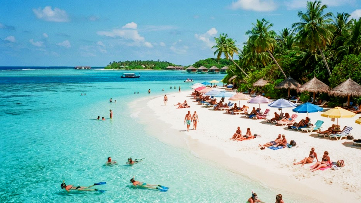 10 Best Beaches to Visit in France This Vacation